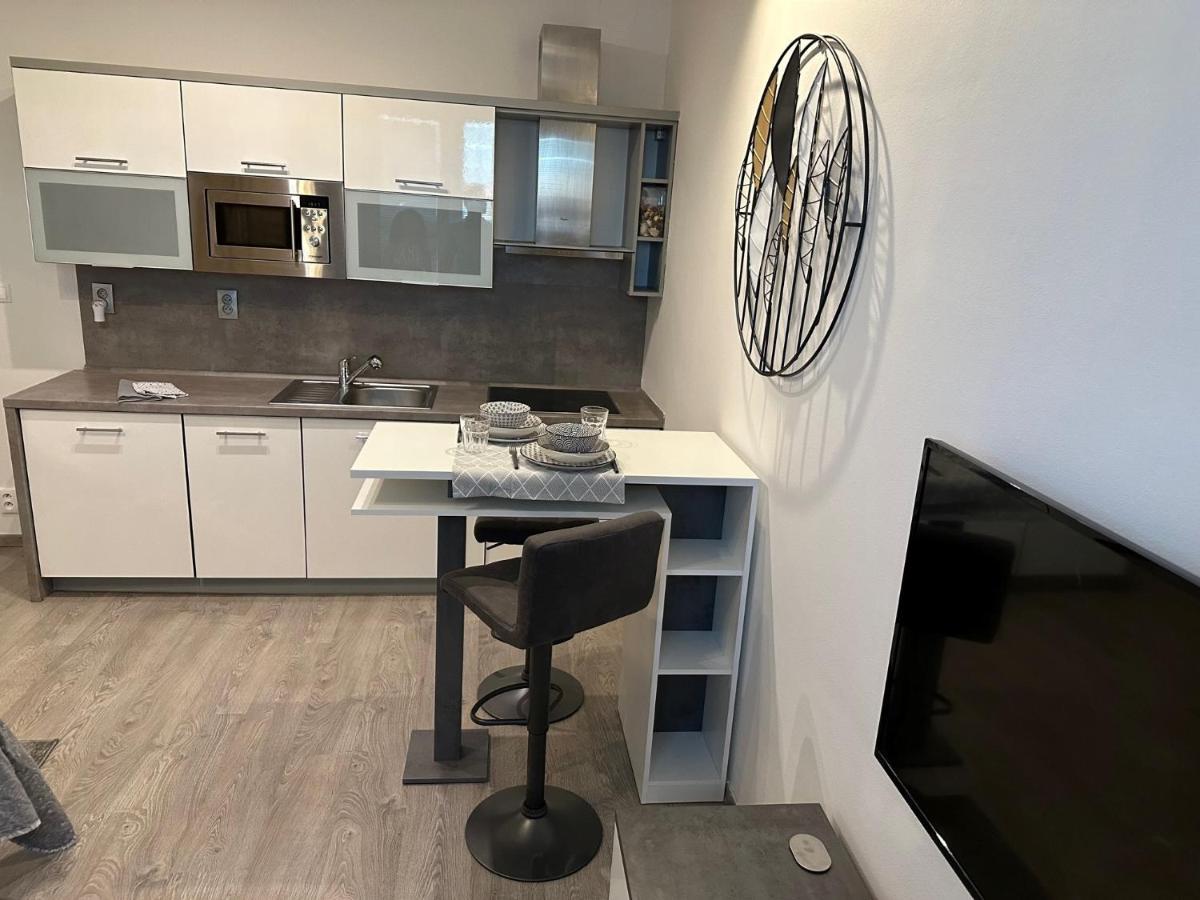 Apartment - Penthouse Karolina *