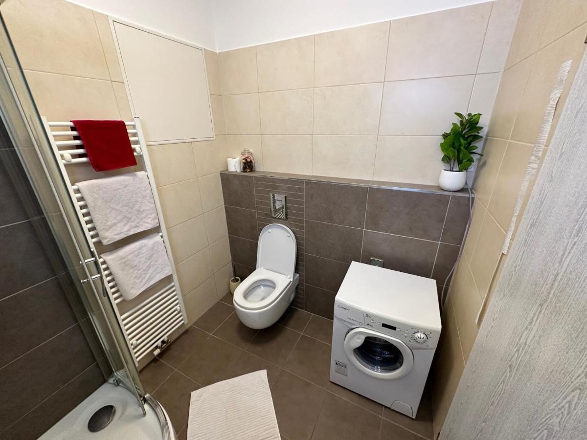 - Penthouse Karolina Apartment